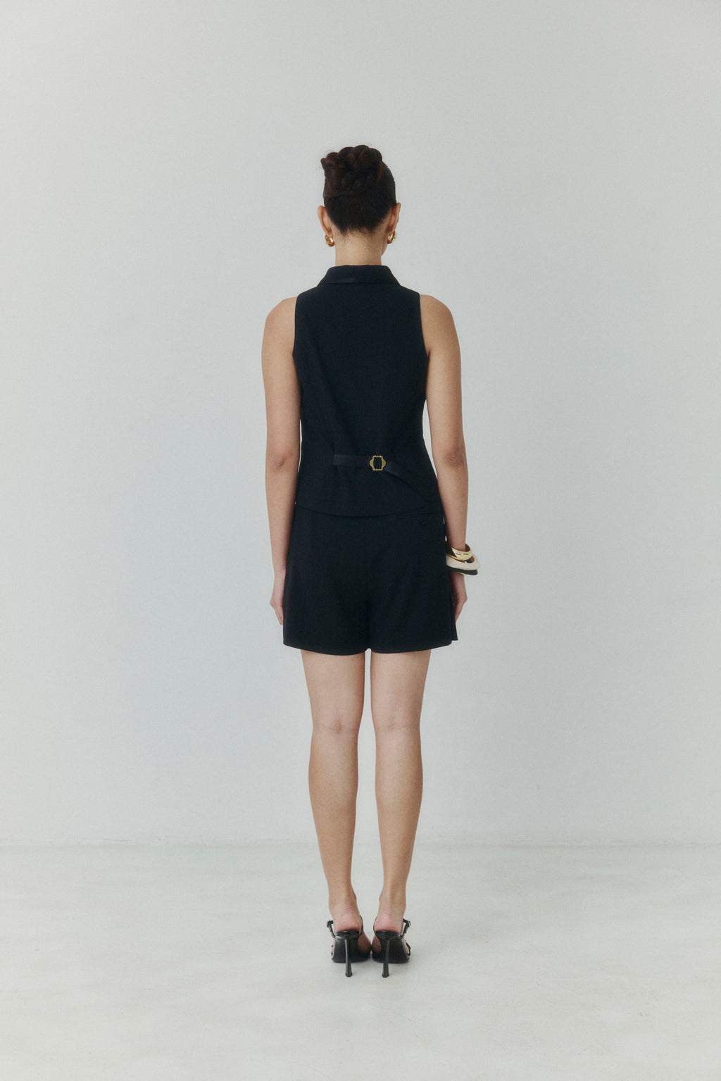 Signature Noir Crepe Waistcoat