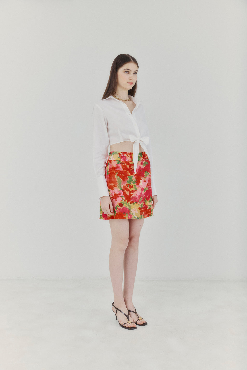 White Knot‑Front Cotton Linen Cropped Shirt
